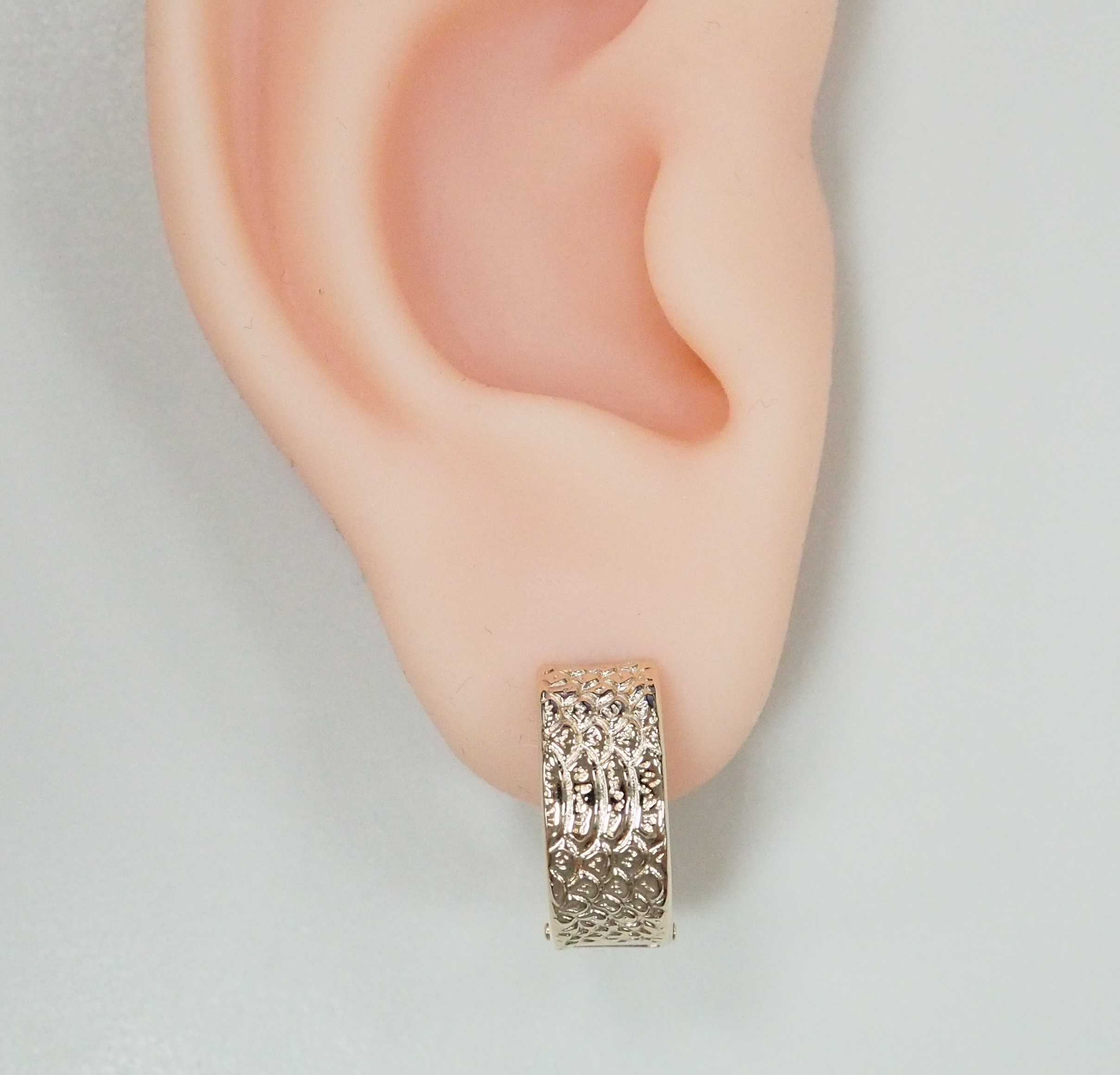 Серьги из золота